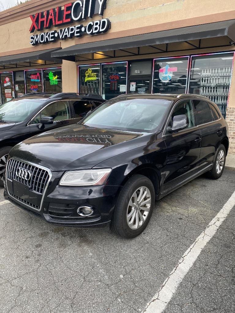 2013 Audi Q5 - $5,900