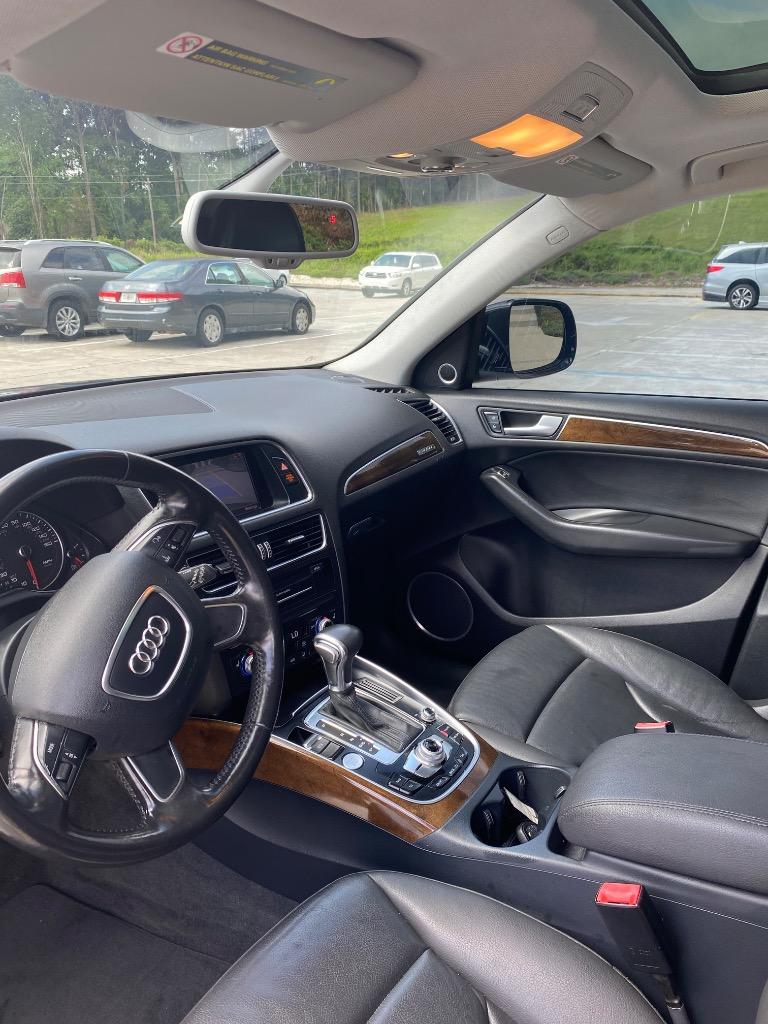 2013 Audi Q5 - $5,900