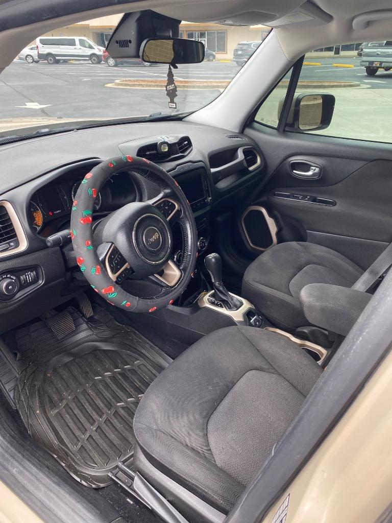 2015 Jeep Renegade - $5,900
