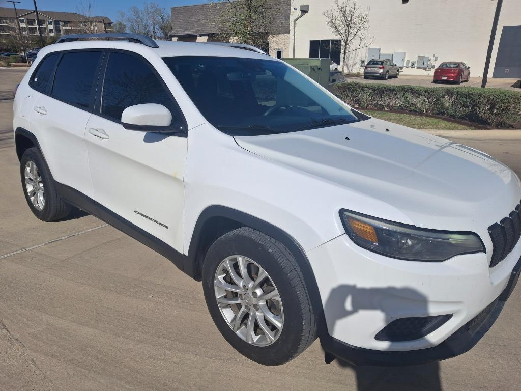 2021 Jeep Cherokee Latitude photo