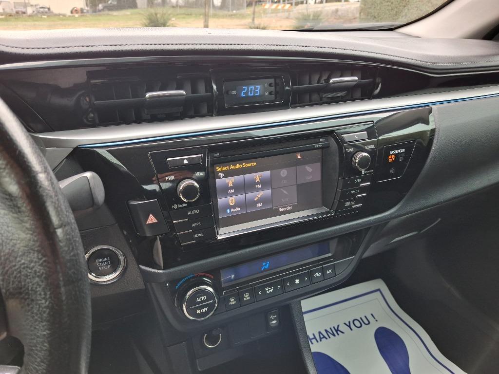 2015 Toyota Corolla S photo