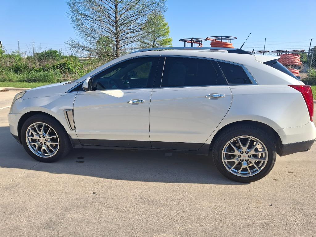 2013 Cadillac SRX - $7,999