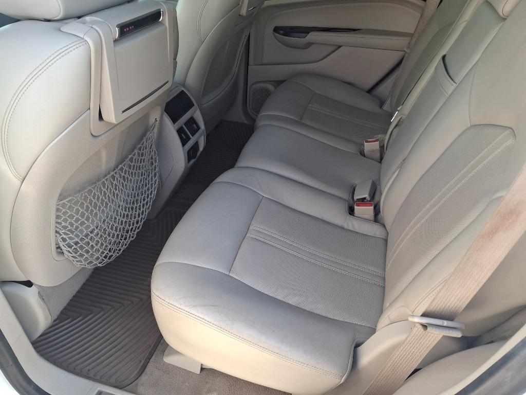 2013 Cadillac SRX - $7,999