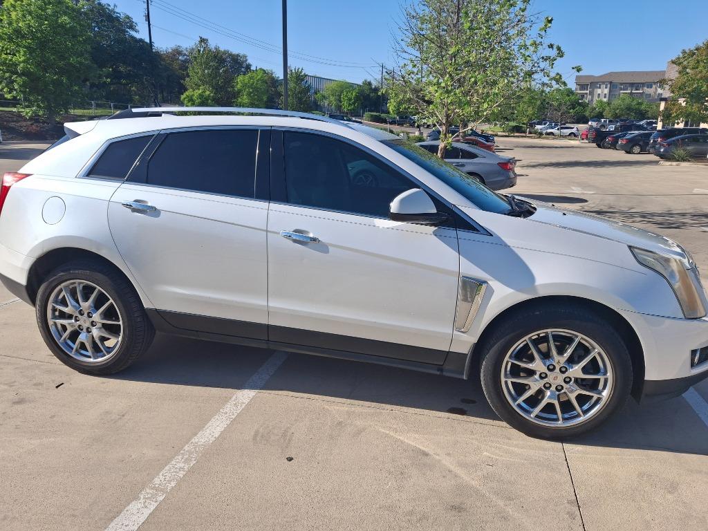 2013 Cadillac SRX - $7,999