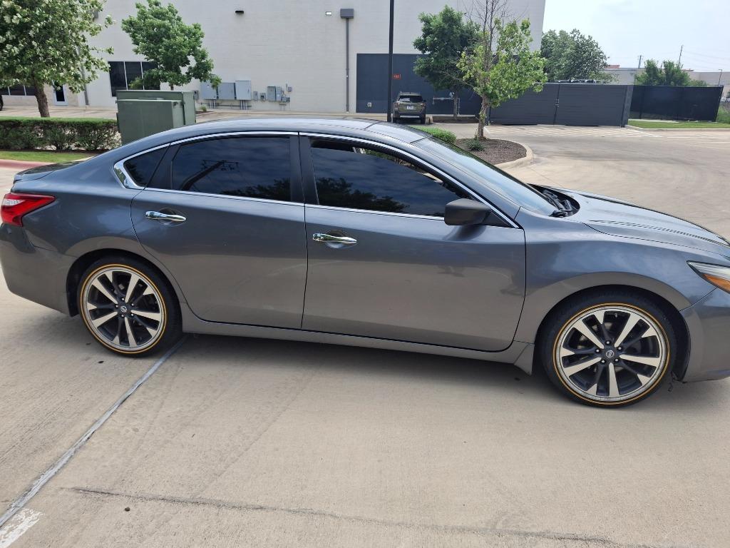 2016 Nissan Altima photo