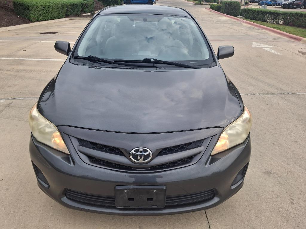 2012 Toyota Corolla L photo