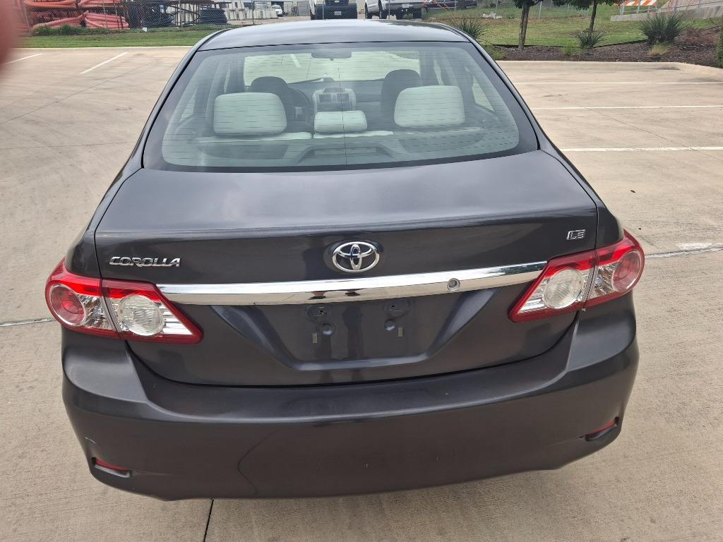 2012 Toyota Corolla L photo