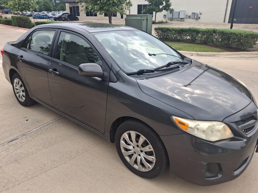 2012 Toyota Corolla L photo