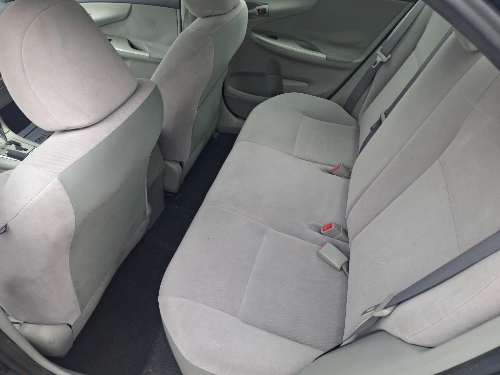 2012 Toyota Corolla L photo