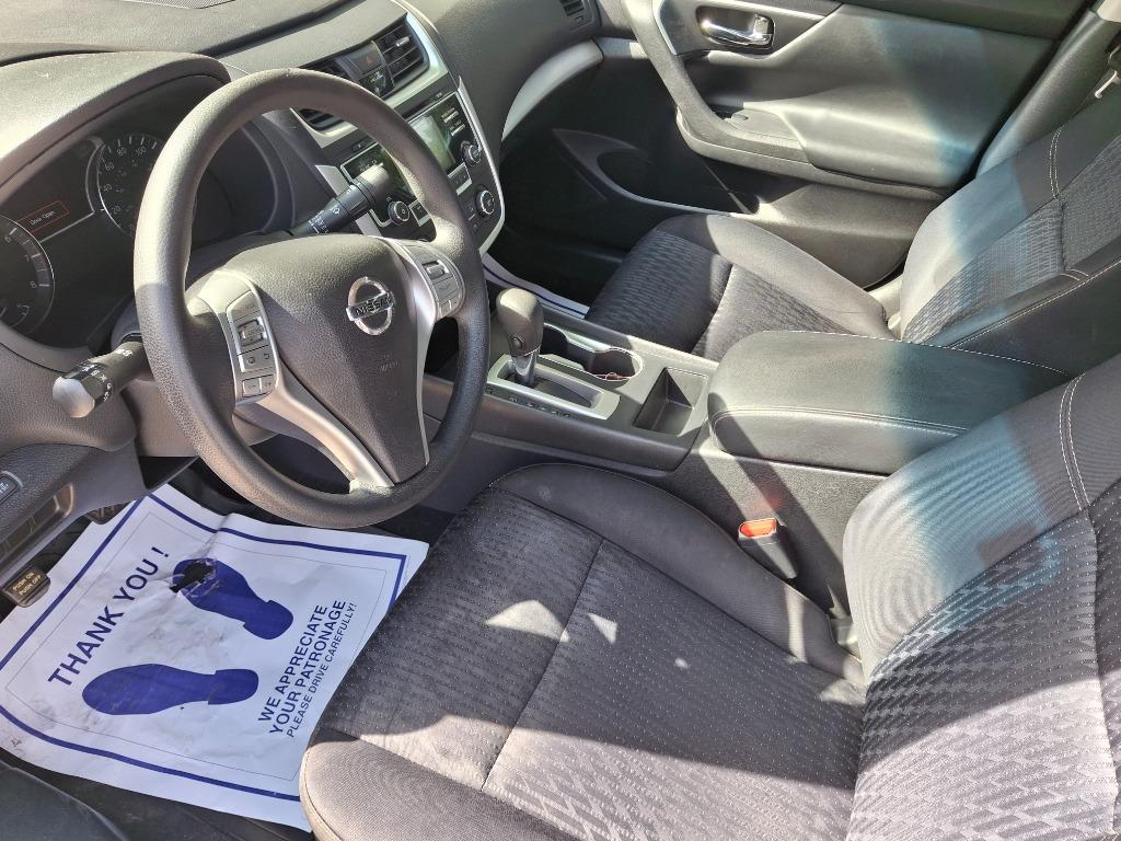 2016 Nissan Altima photo
