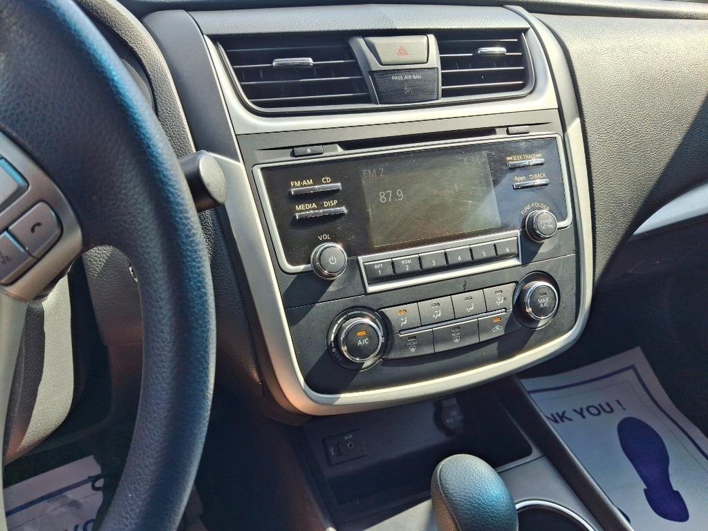 2016 Nissan Altima photo