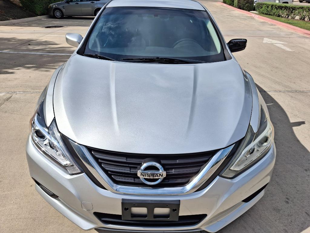 2016 Nissan Altima photo