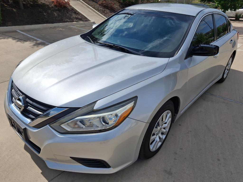 2016 Nissan Altima photo
