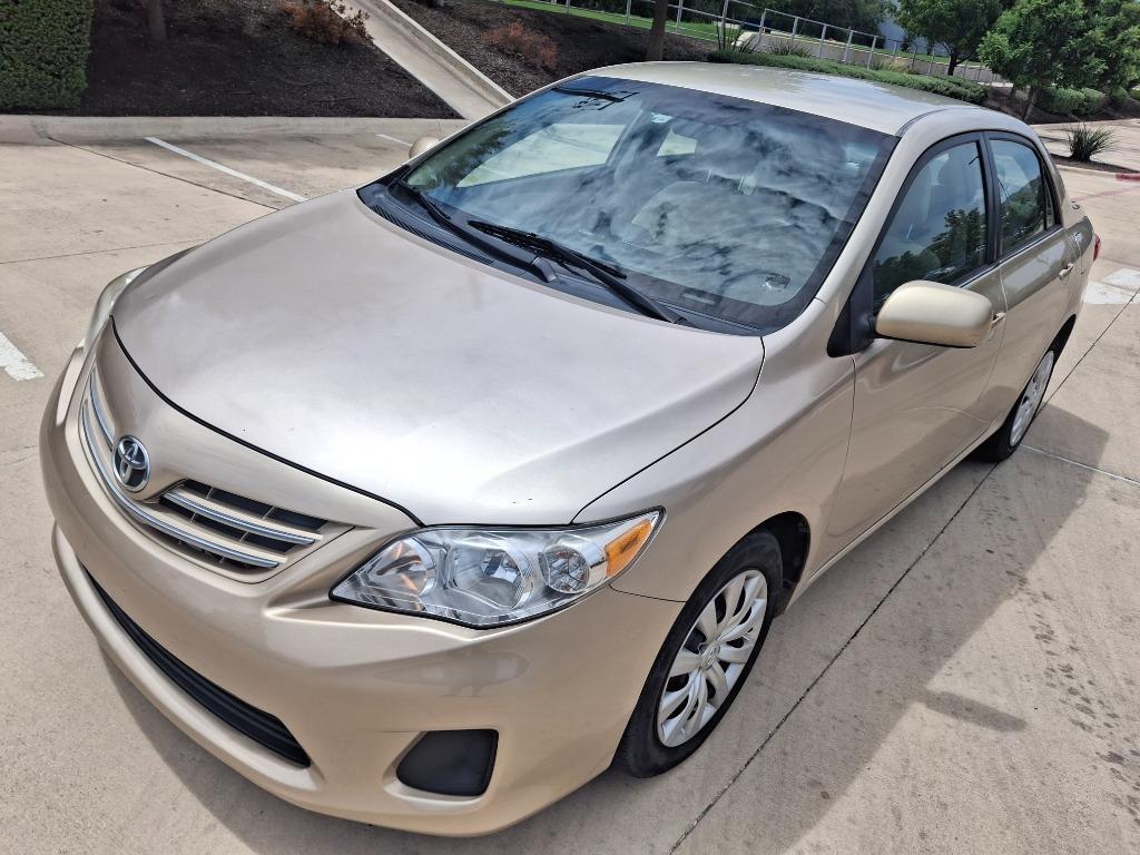 2013 Toyota Corolla - $7,999