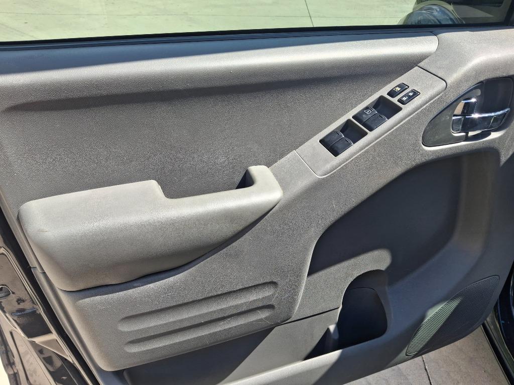 2016 Nissan Frontier - $11,999