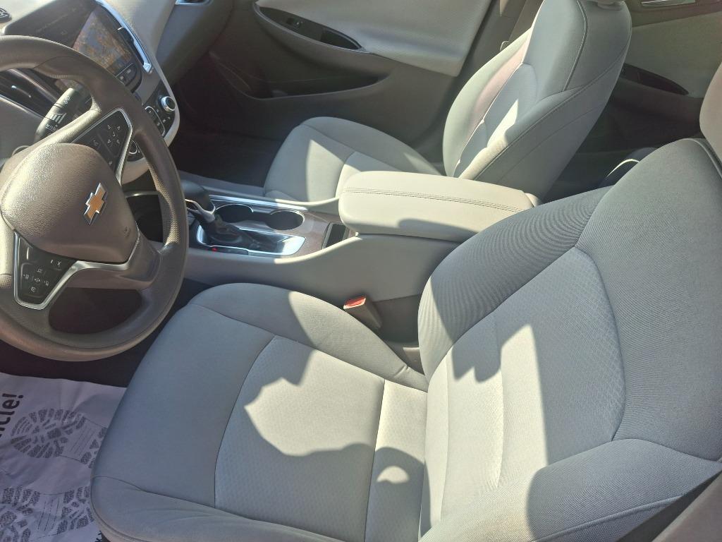 2021 Chevrolet Malibu - $14,599