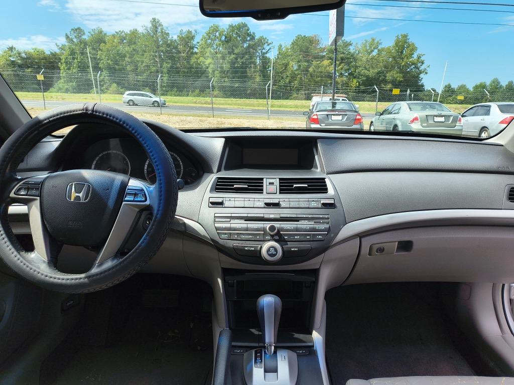 2008 Honda Accord - $7,995