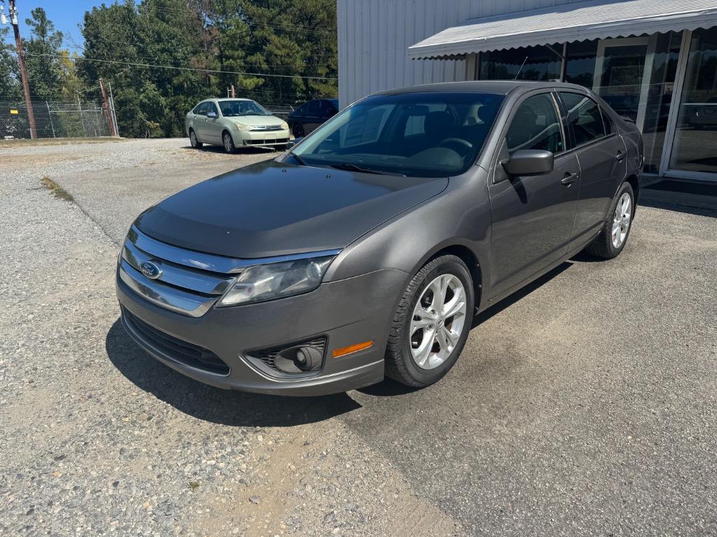 2012 Ford Fusion - $8,995