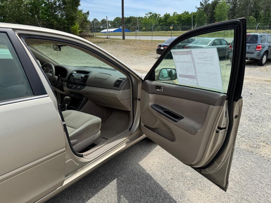 2006 Toyota Camry Standard photo