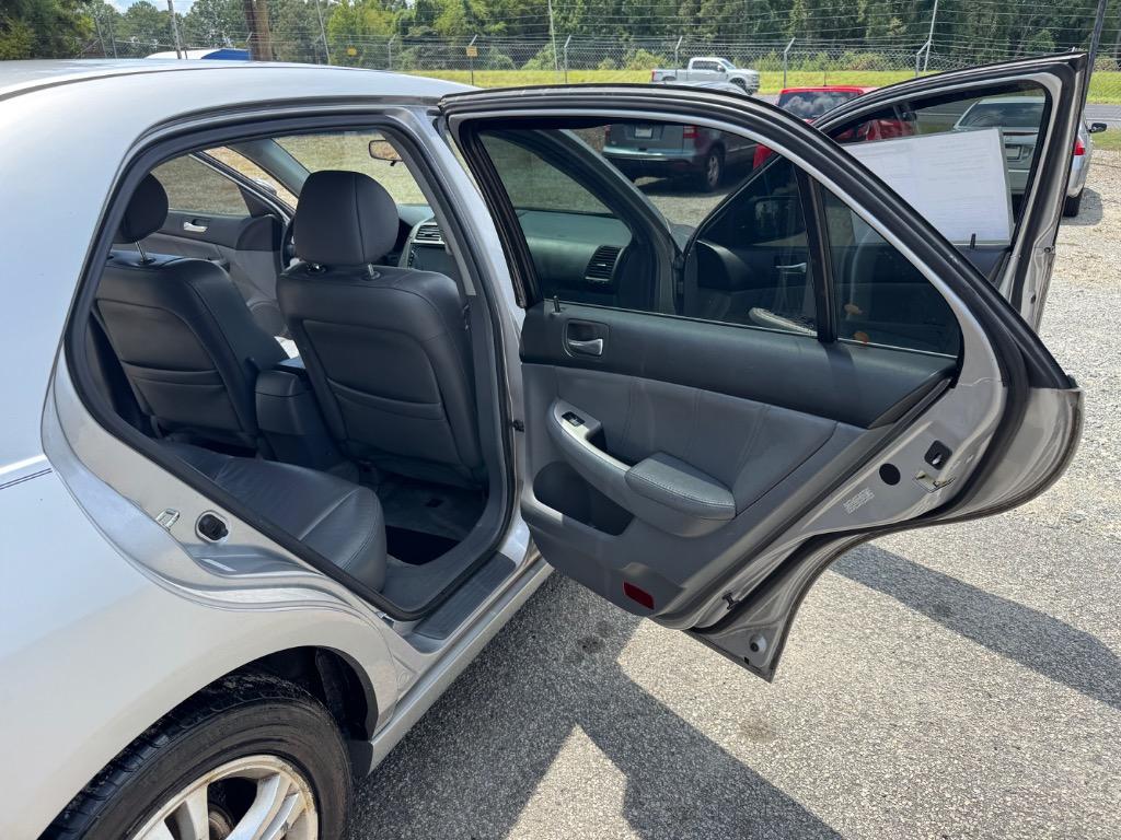 2006 Honda Accord - $8,995