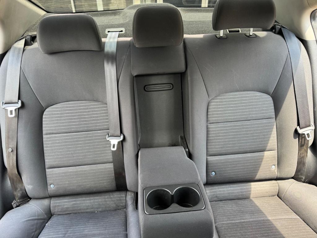 2017 Kia Forte - $9,995