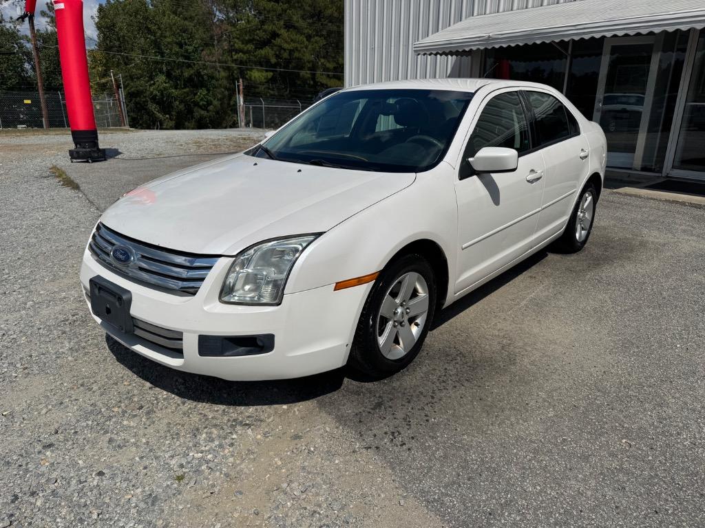 2009 Ford Fusion - $8,995