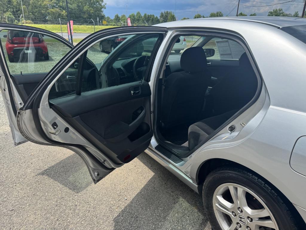 2007 Honda Accord - $8,995
