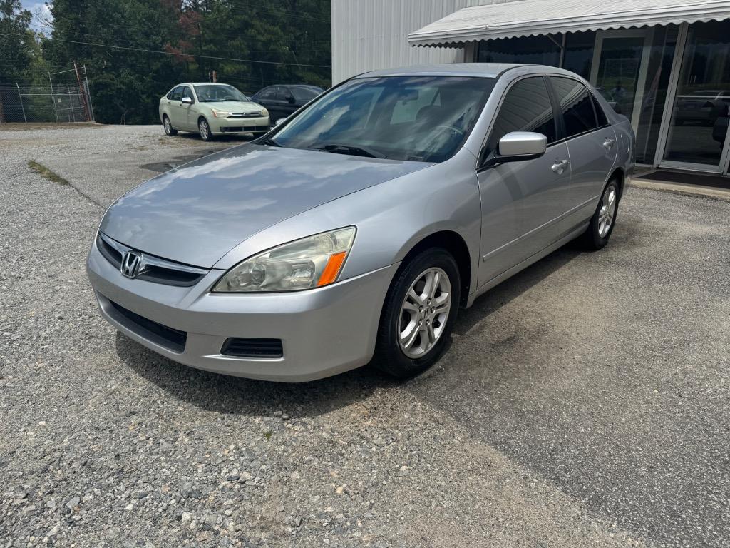 2007 Honda Accord - $8,995
