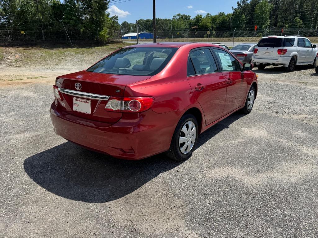 2011 Toyota Corolla photo