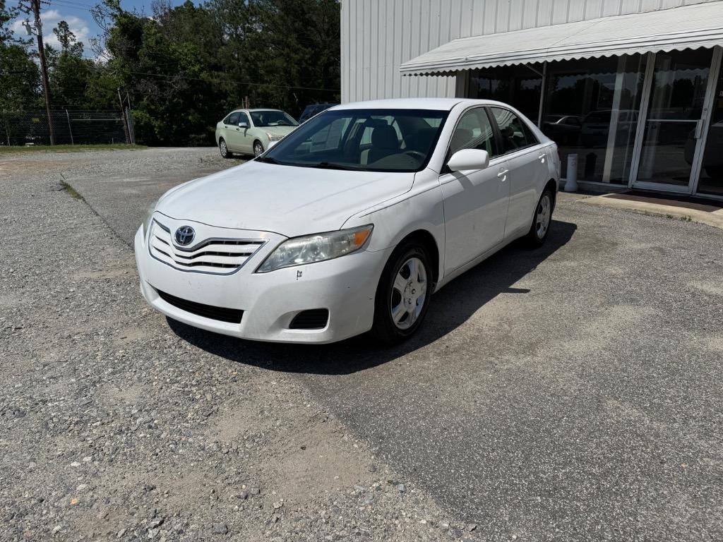 2011 Toyota Camry photo
