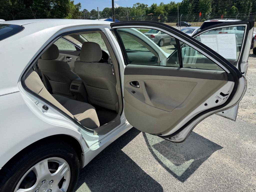 2011 Toyota Camry photo