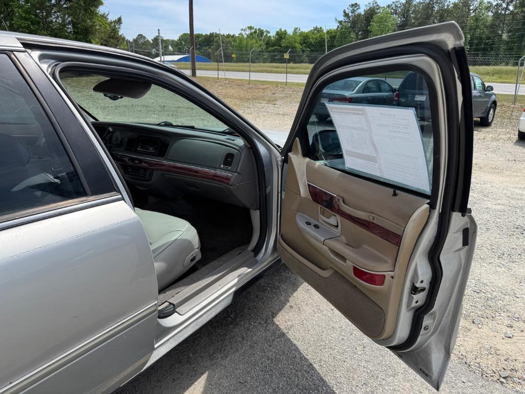 2000 Mercury Grand Marquis LS photo