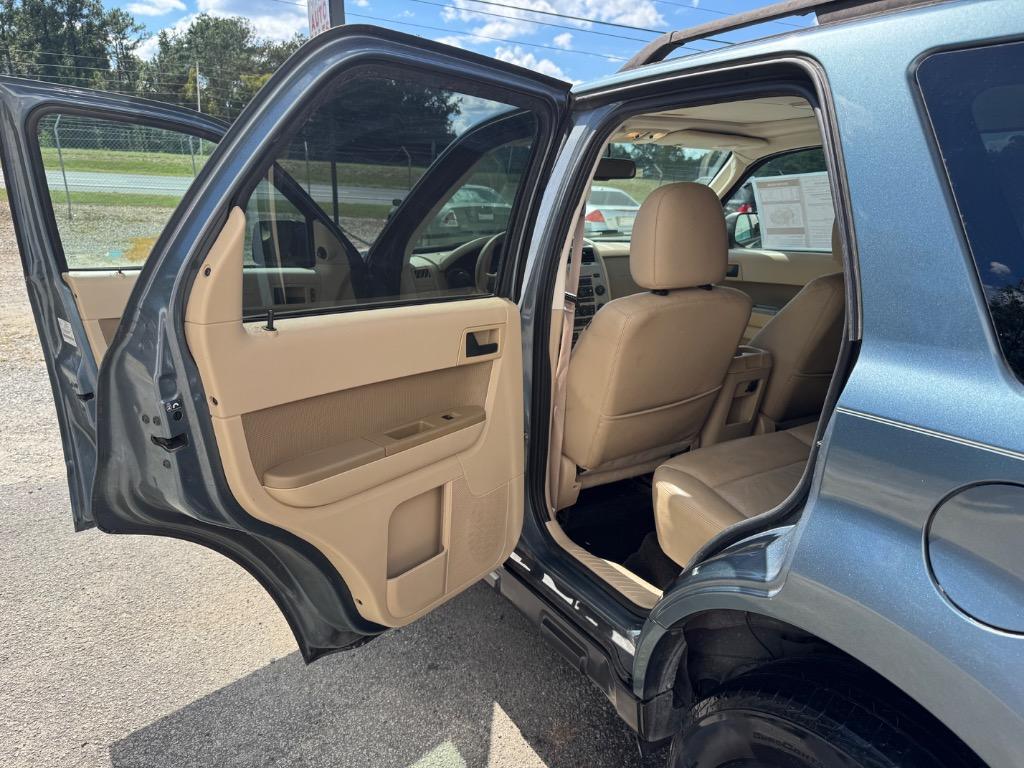 2012 Ford Escape - $8,995