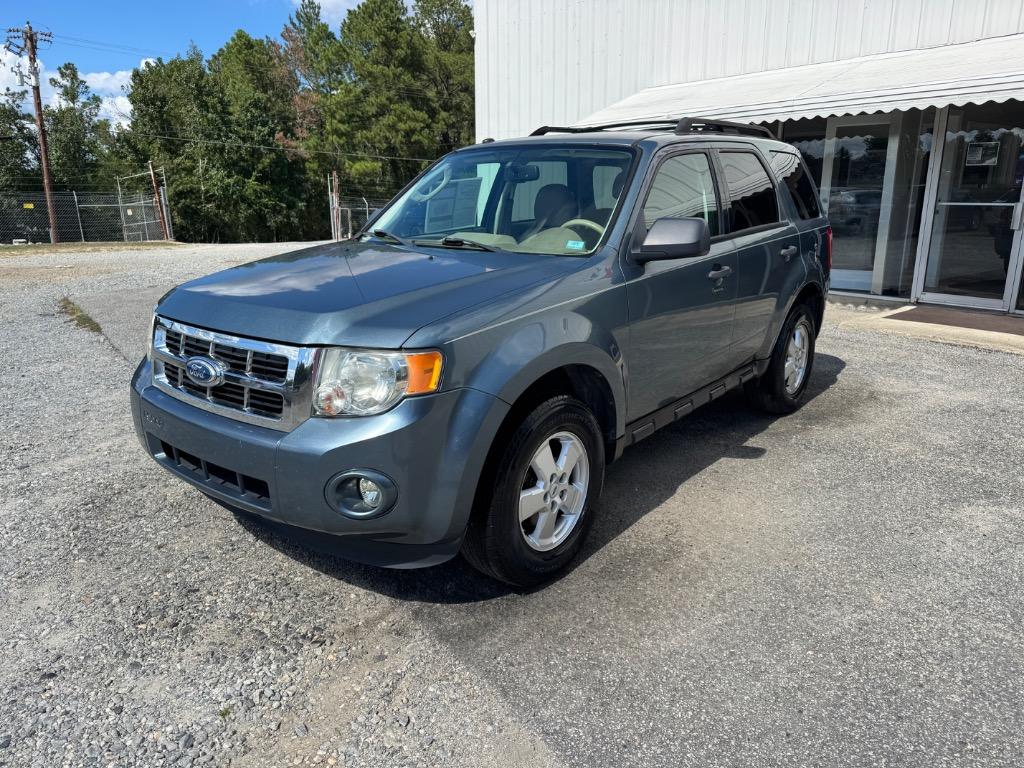 2012 Ford Escape - $8,995