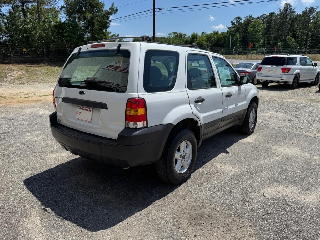 2007 Ford Escape XLS photo
