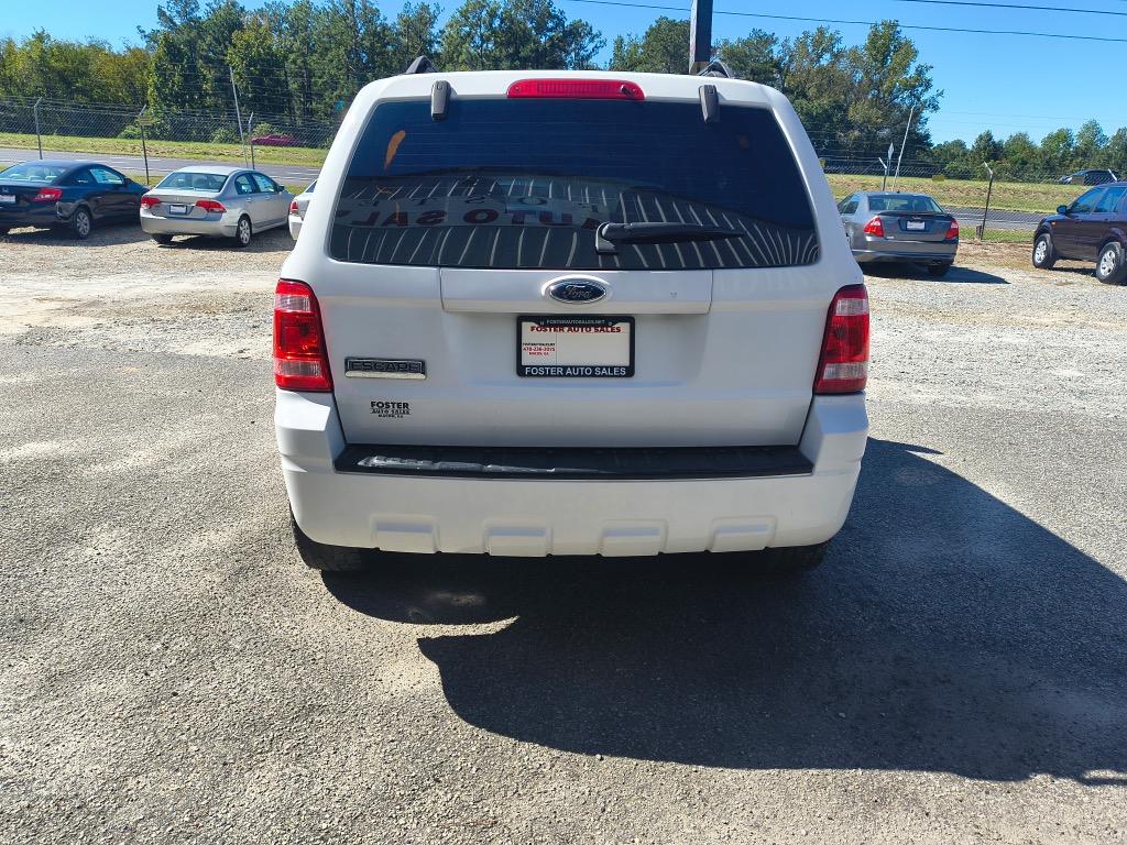 2008 Ford Escape - $8,995