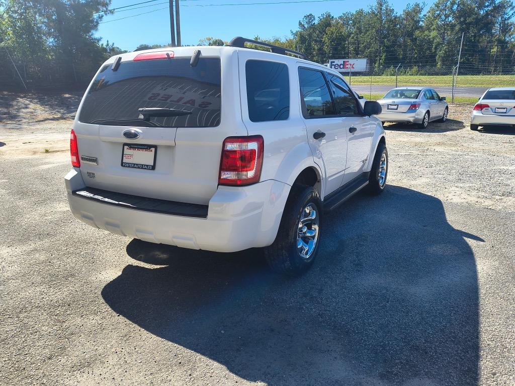 2008 Ford Escape - $8,995