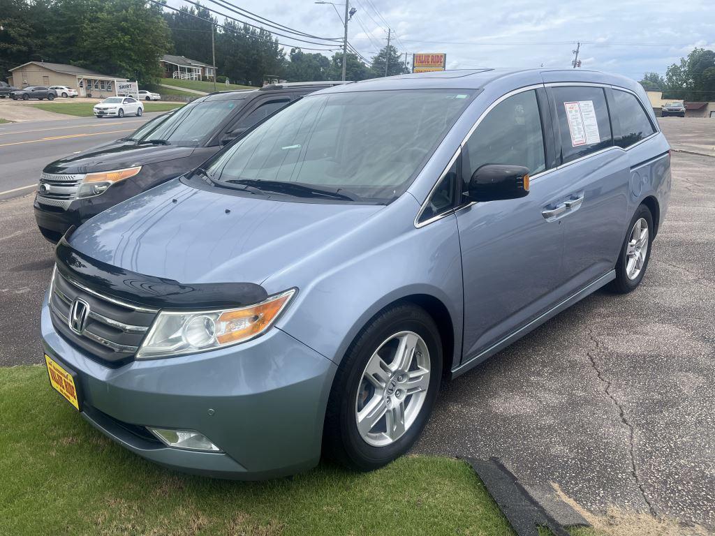 2012 Honda Odyssey - $11,995