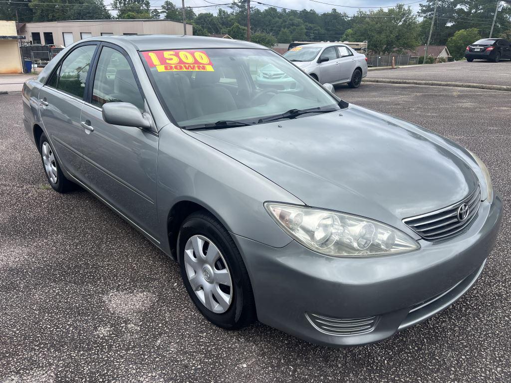 2005 Toyota Camry - $8,995