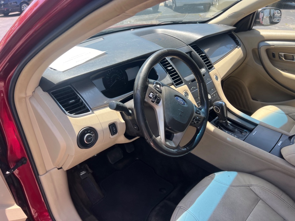 2015 Ford Taurus - $7,875