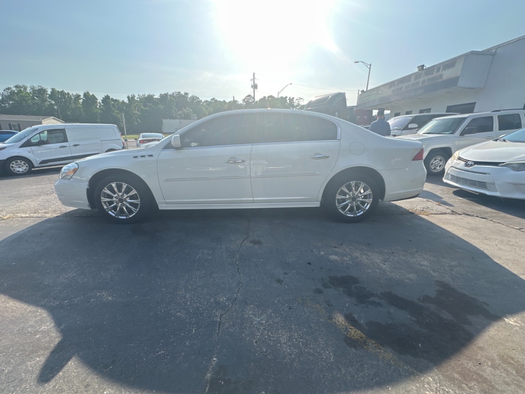 2010 Buick Lucerne - $4,750