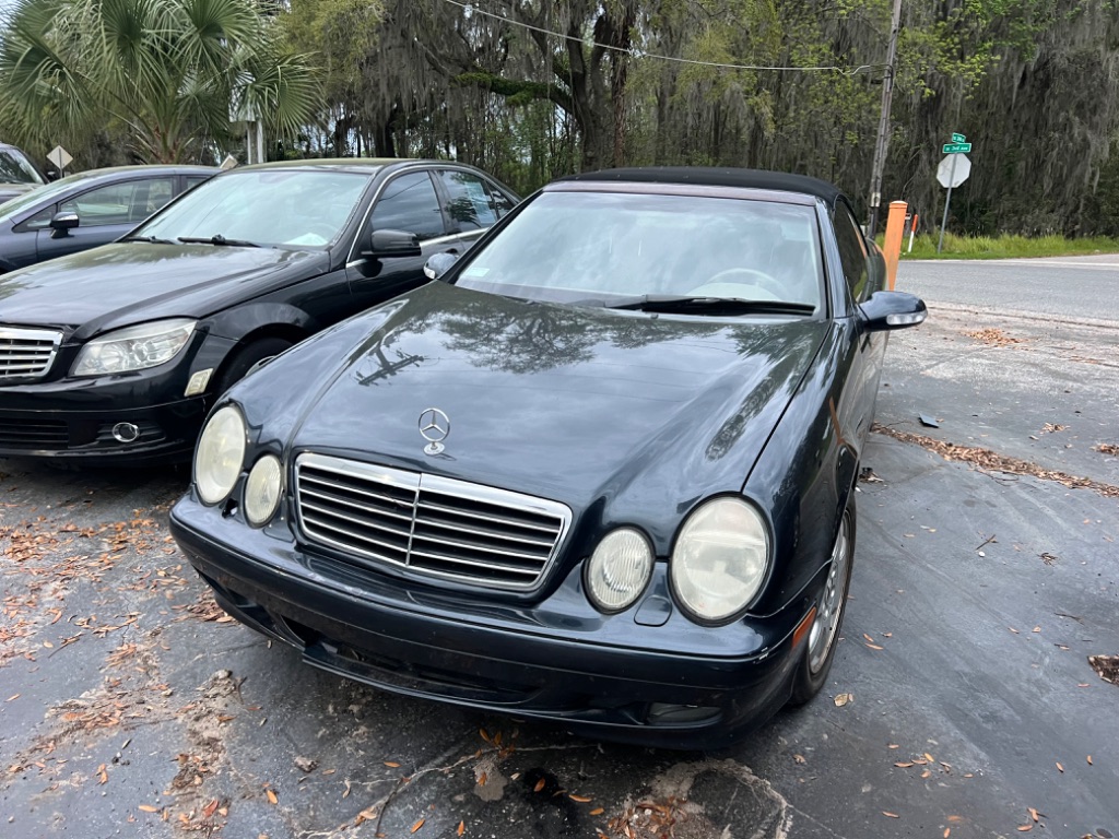 2003 Mercedes-Benz CLK-Class CLK320 photo