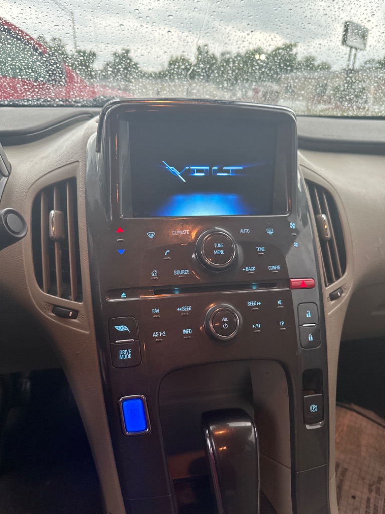 2013 Chevrolet Volt - $10,320