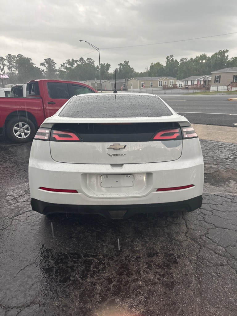 2013 Chevrolet Volt - $10,320
