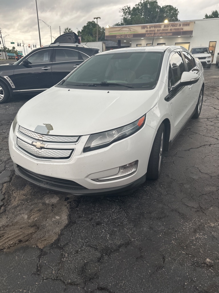 2013 Chevrolet Volt - $10,320