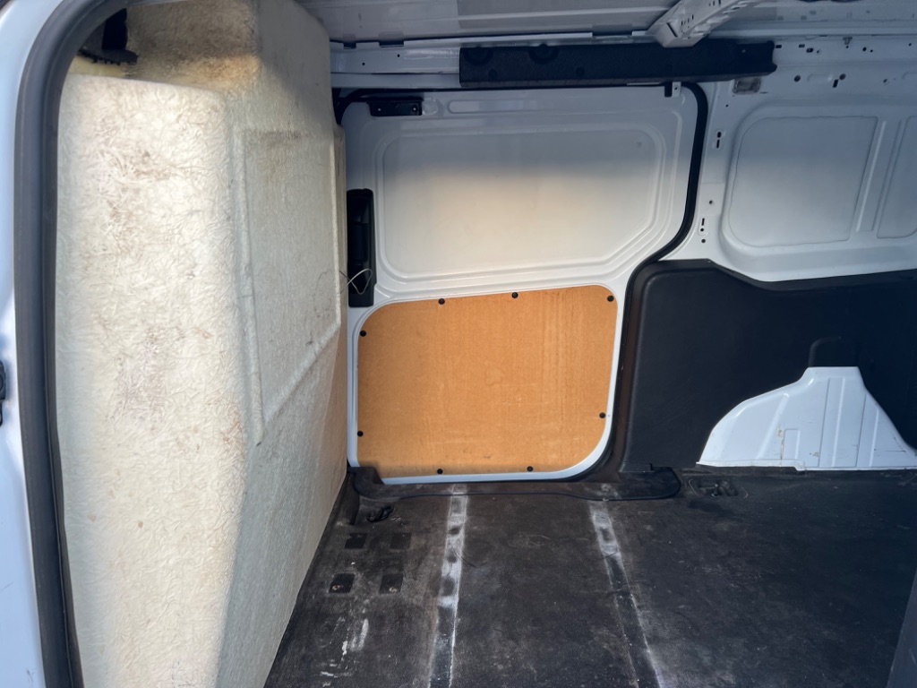 2016 Ford Transit Connect - $10,950