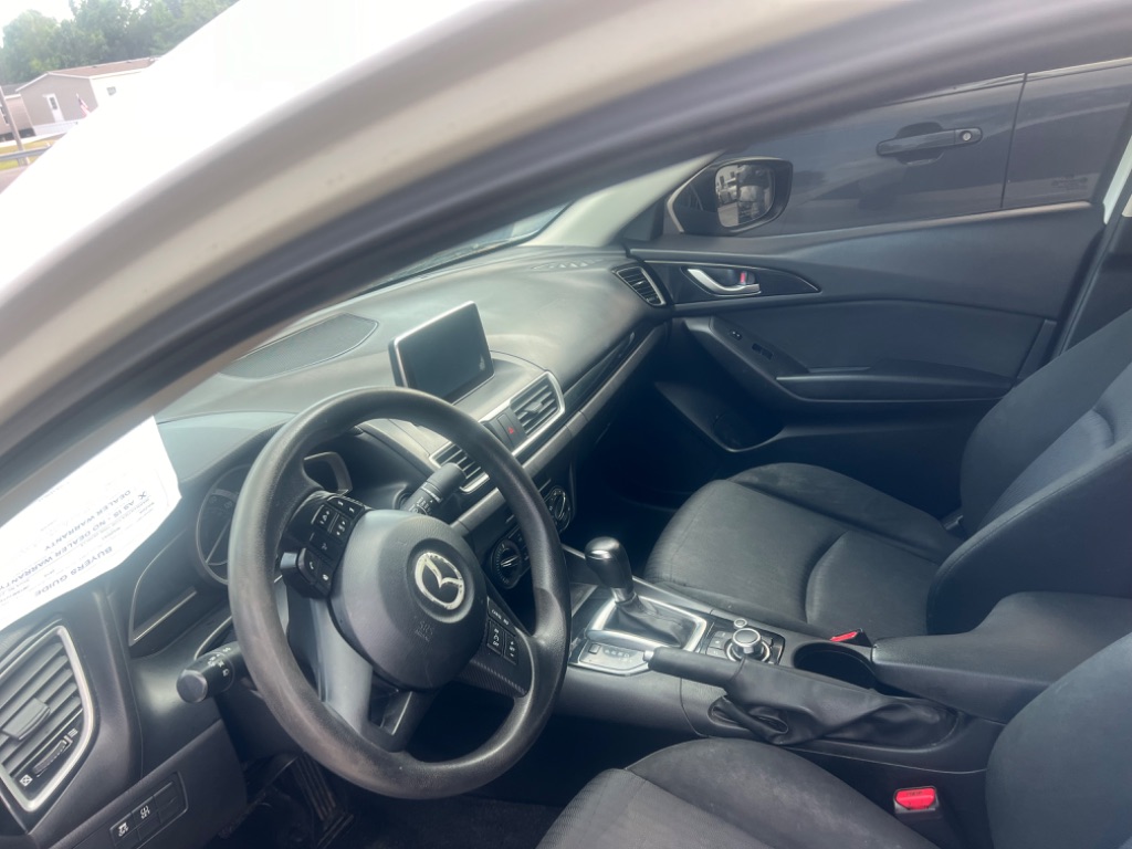 2015 MAZDA MAZDA3 - $7,995