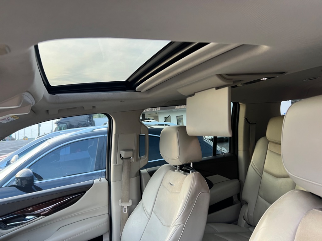 2015 Cadillac Escalade - $21,490