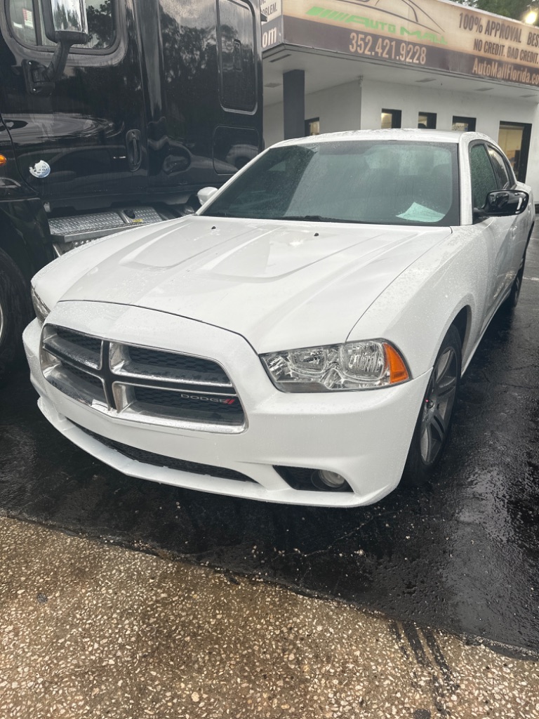 2014 Dodge Charger - $9,400
