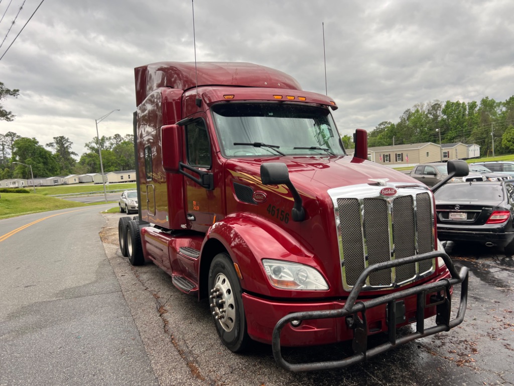 2019 Peterbilt 579 - $39,900